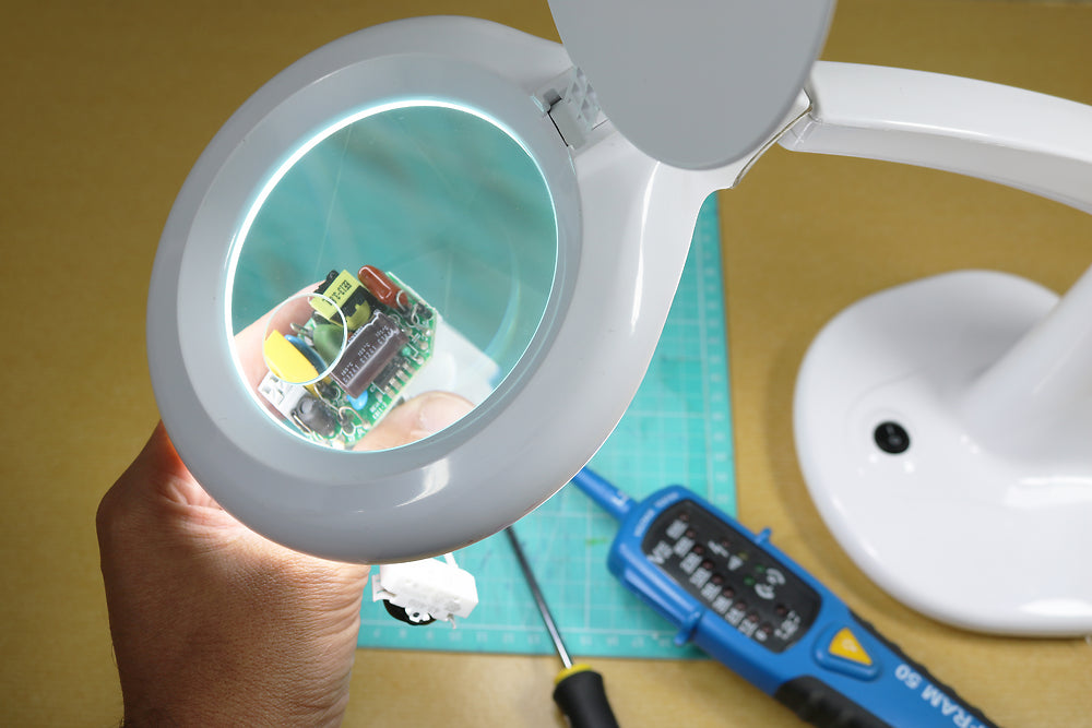 MINI ZOOM lampe design LED blanc