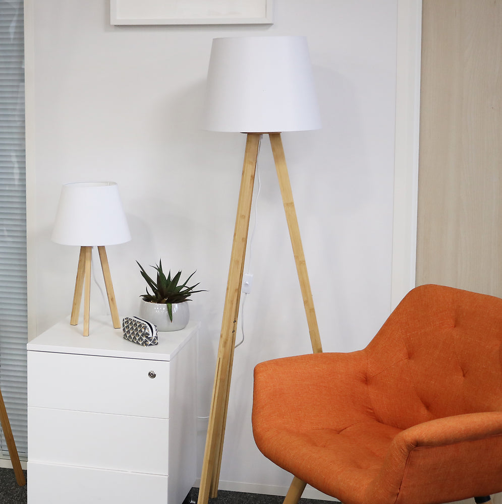 TOOKA lampadaire à abat jour blanc/bambou